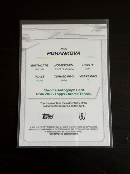 2026 Topps Chrome Mia Pohankova Green Geometric Auto /99