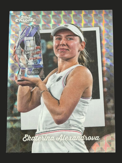 2025 Topps Chrome Tennis Geometric Captured Ekaterina Alexandrova