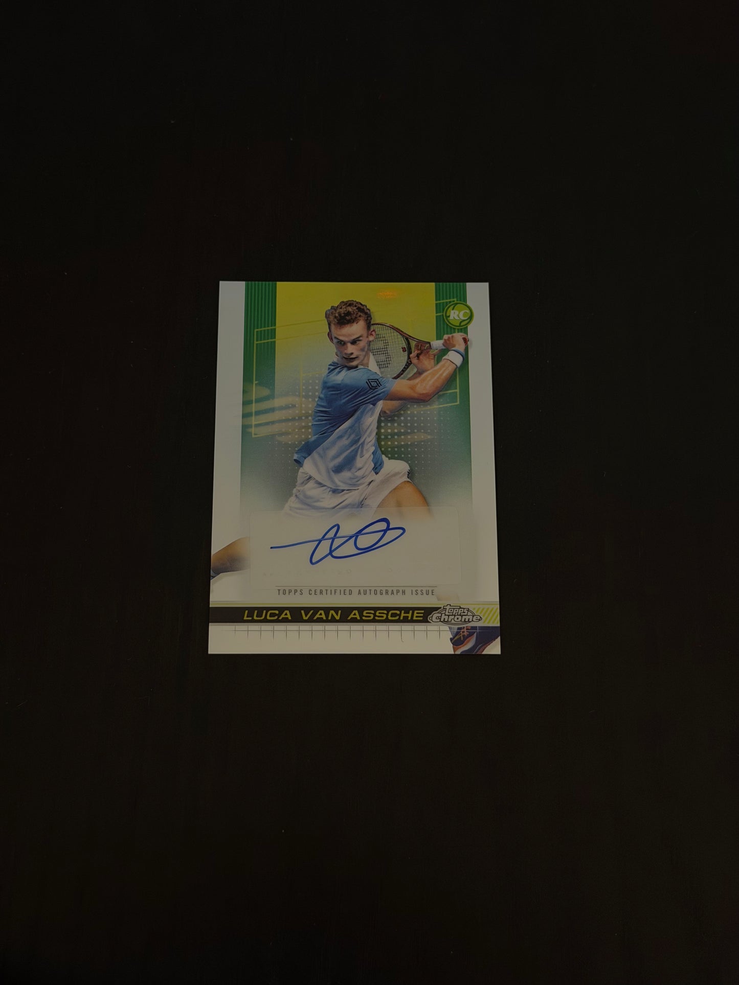 2024 Topps Chrome Autograph Luca van Assche