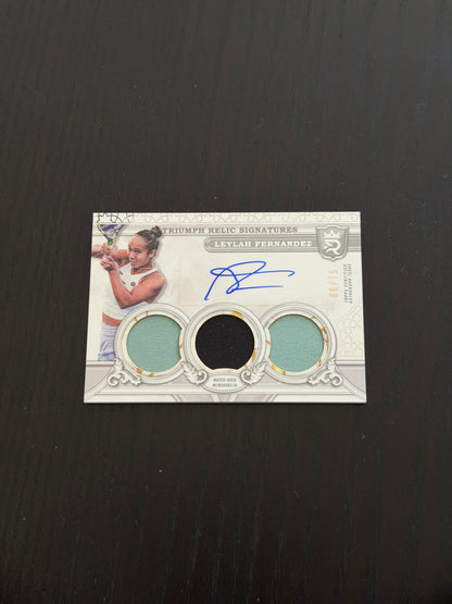 2024 Topps Royalty Leylah Fernandez — Triumph Relic Signatures /75
