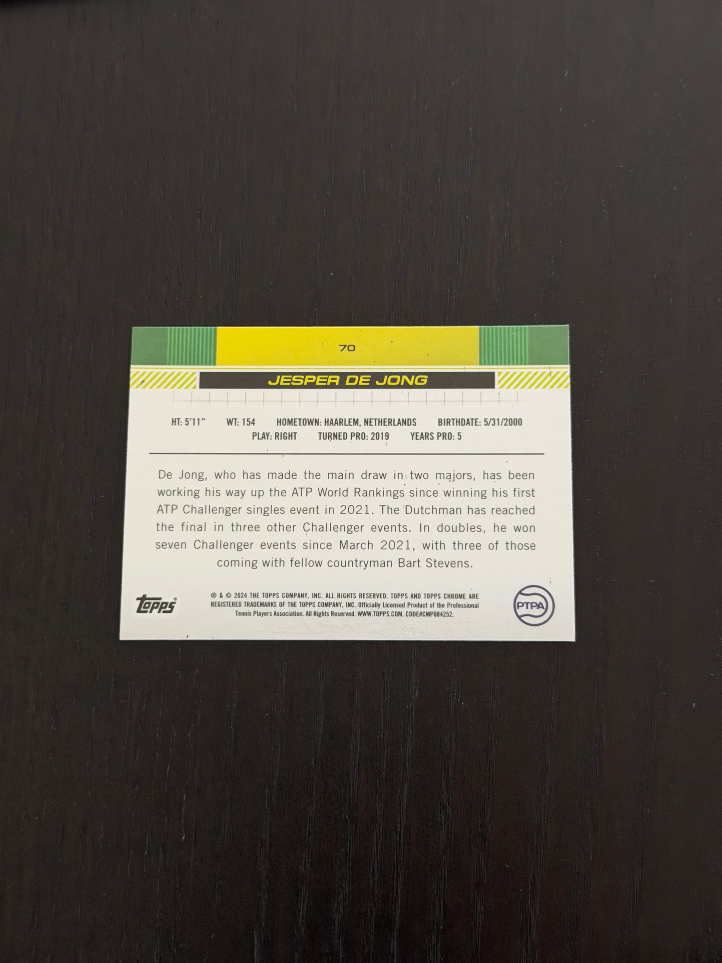 2024 Topps Chrome Jesper de Jong — Purple Green Refractor /150