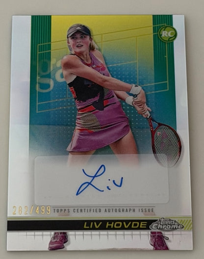 2024 Topps Chrome Refractor Autograph 282/499 Liv Hovde