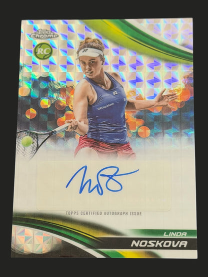 2025 Topps Chrome Geometric Autograph Linda Noskova